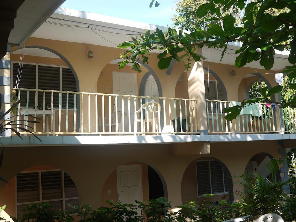 Eddies Tigress 2 Negril Esterno foto